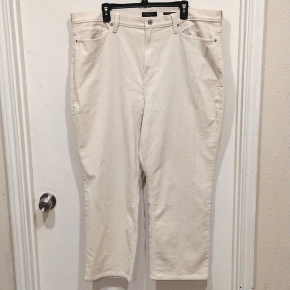 Banana Republic Women's High Rise Straight Leg Ivory Corduroy Jeans Sz 35-Casual - Picture 1 of 9